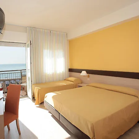 Astor Hotel