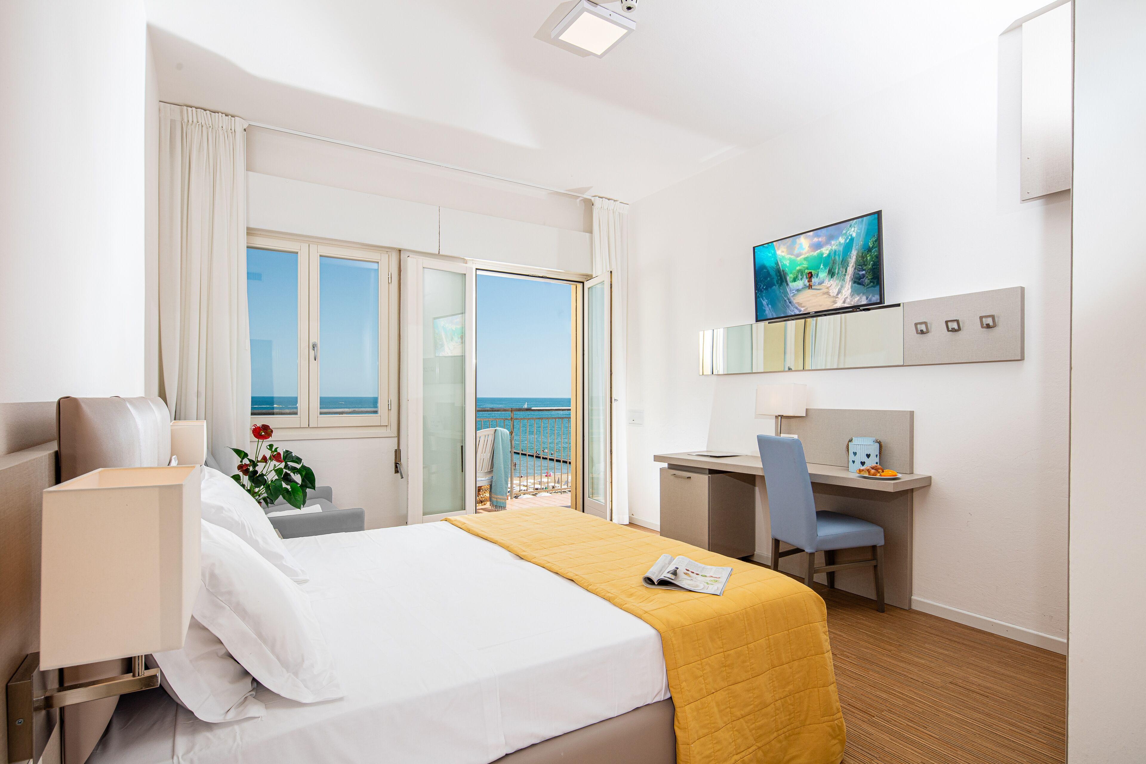Astor Hotel 3*