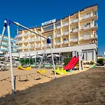 Hotel Astor