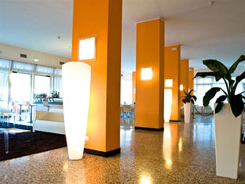 Hotel Astor 3*