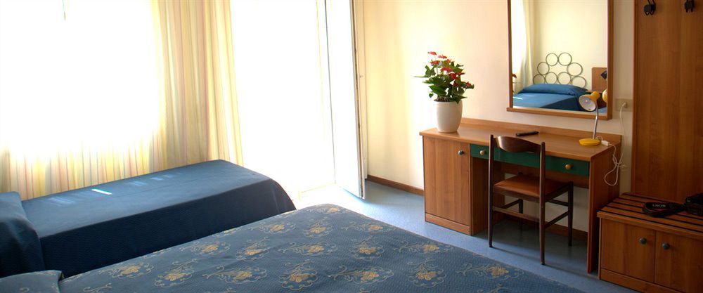Astor Hotel